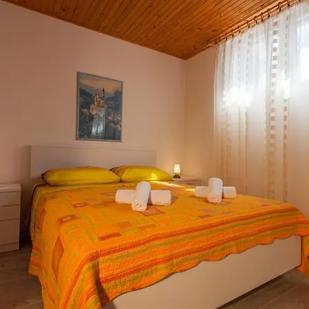 Budimir Apartment
